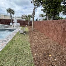 Expert-Pine-Straw-Installation-for-Long-Lasting-Weed-Suppressing-Beauty-in-Destin-FL 1
